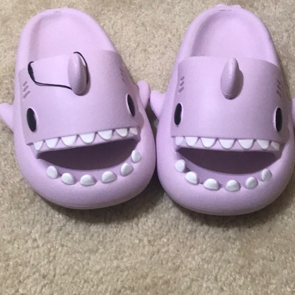 Slidely Shark Slides - Picture 4 of 6